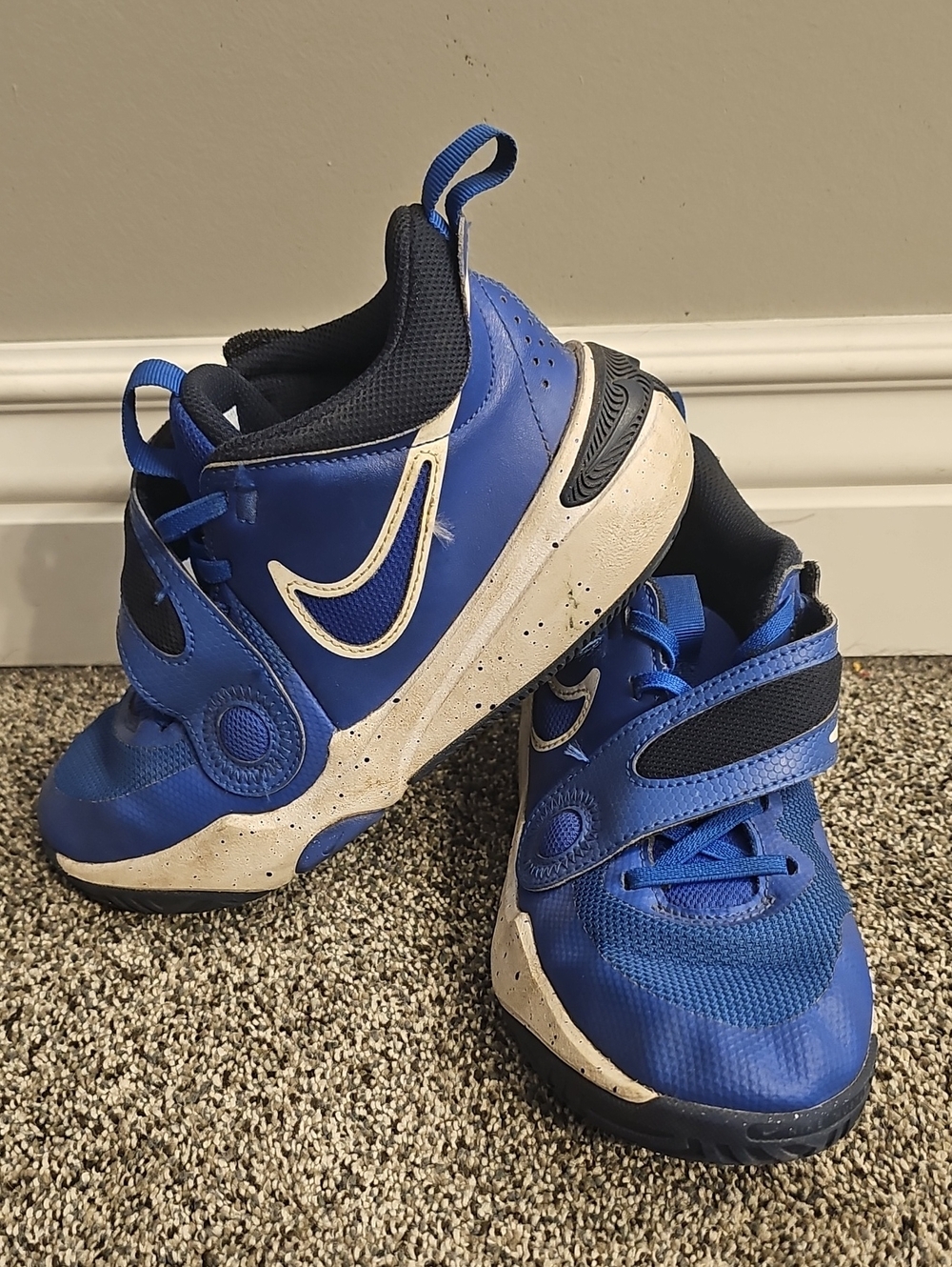 Nike Kids Blue and White Strap Sneakers